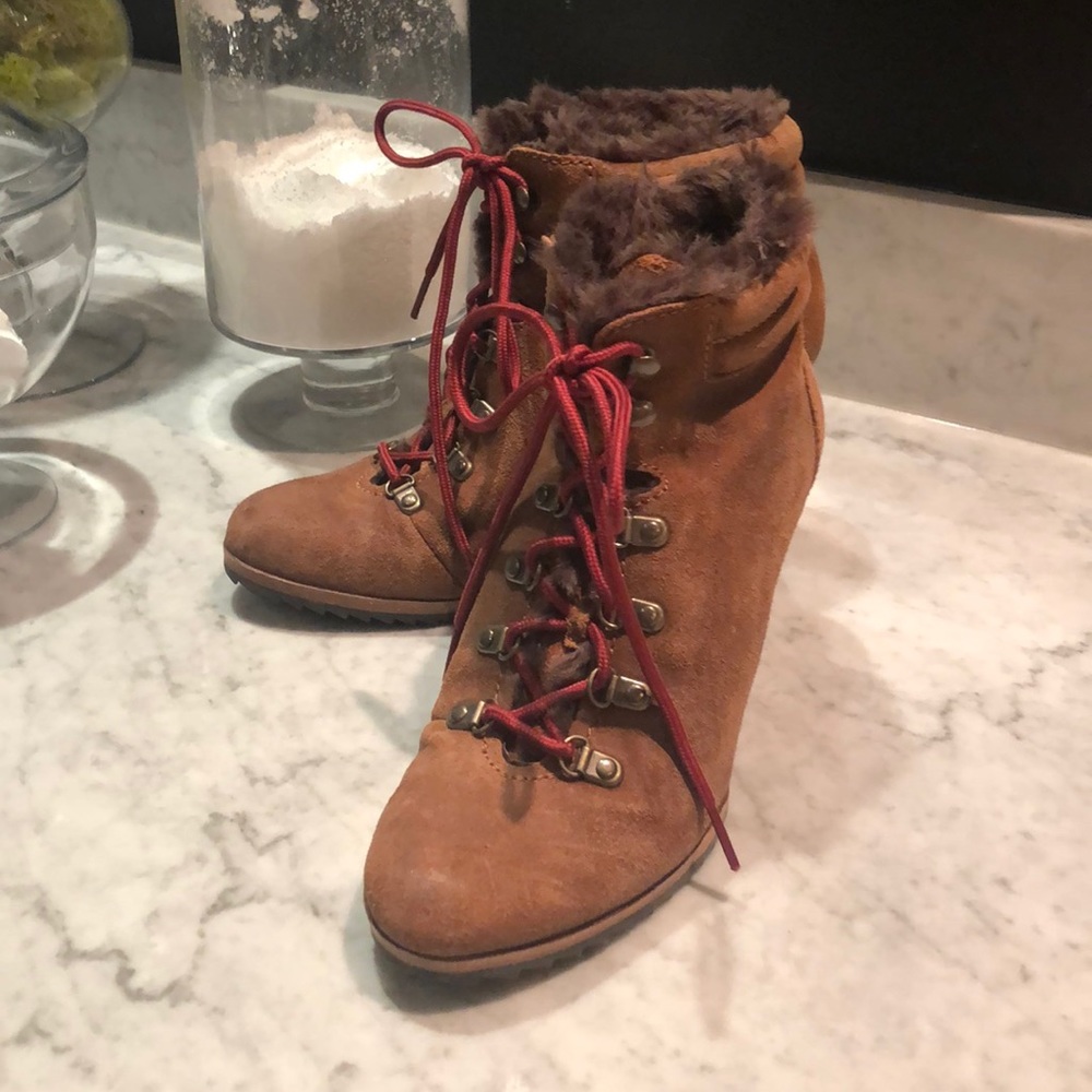 Dr. Scholls | Wedge Booties, Tan/Red, Sz 8